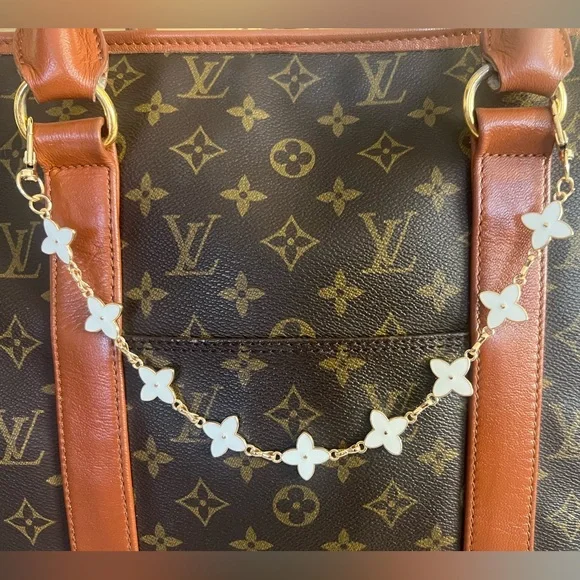 Clover Flower Purse Accessory/ Purse Chain Extension - Picture 3 of 6